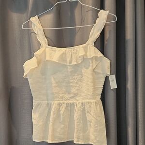 Old Navy Women's Sz M Elegant White Ruffle Top